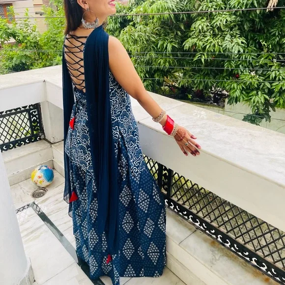 Blue sharara suit three piece of set - Picture 5 of 5